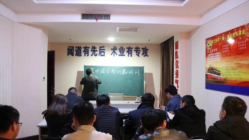 小标题：证书含金量是关键